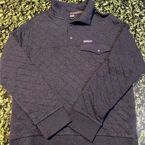 Patagonia Men's Dark Blue Quilted Pullover